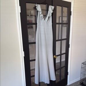 Lulu's Gray Sleeveless V-Neck Gown